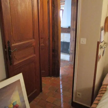 Maison De Caractere فيلة *